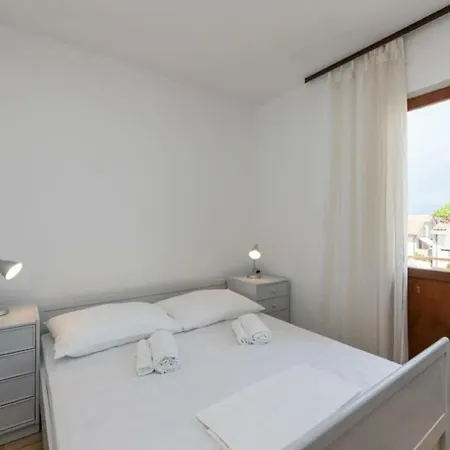 Apartment Belindas Place Supetar